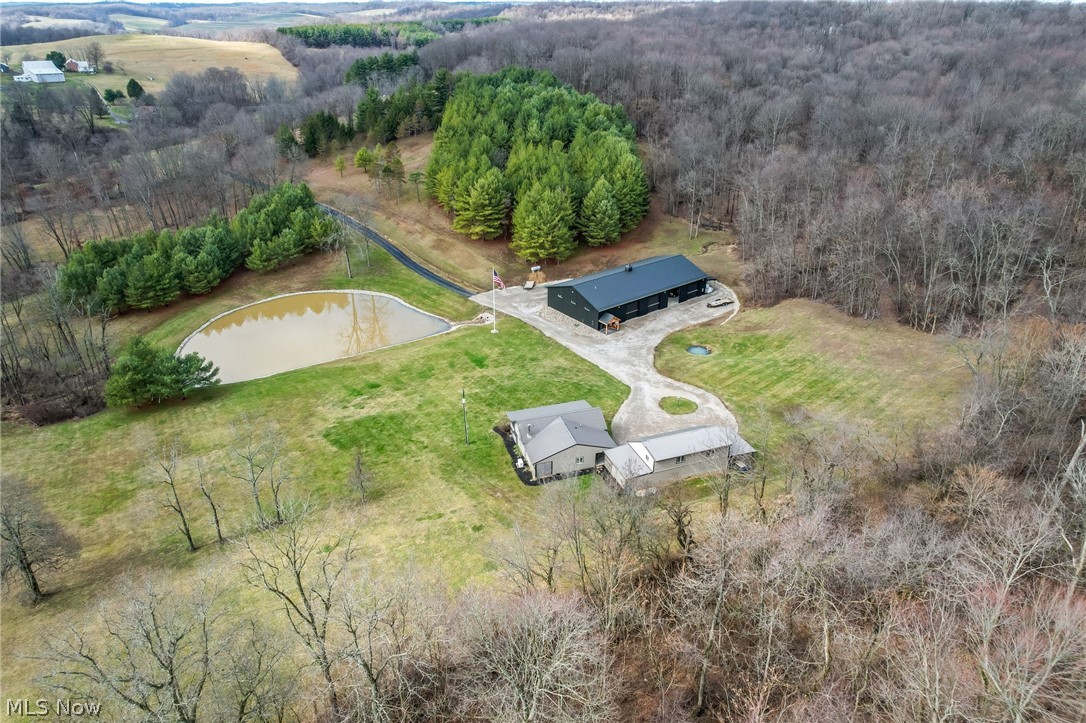 9273 Mulberry Road Mount Perry, OH 43760 - Photo 3 of 49
