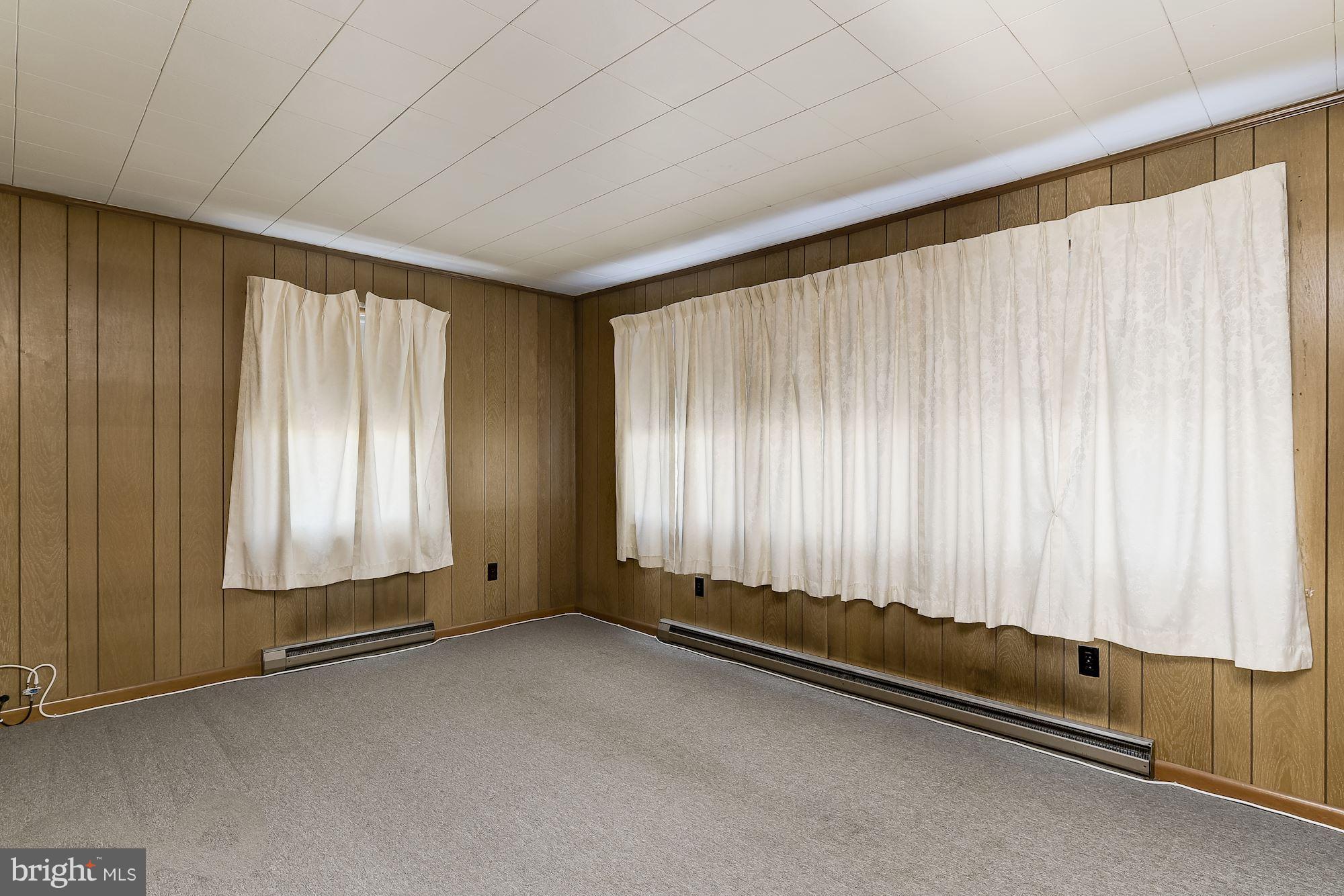 1205 Old Manchester Road Westminster, MD 21157 - Photo 15 of 28 Upper Level Family Room