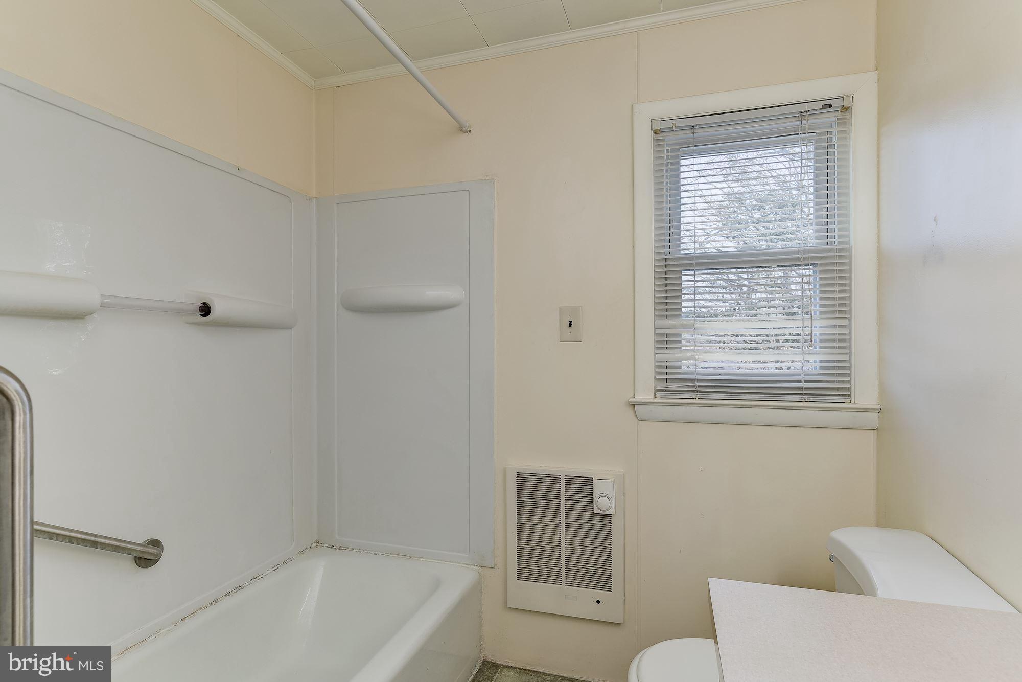 1205 Old Manchester Road Westminster, MD 21157 - Photo 21 of 28 Bathroom