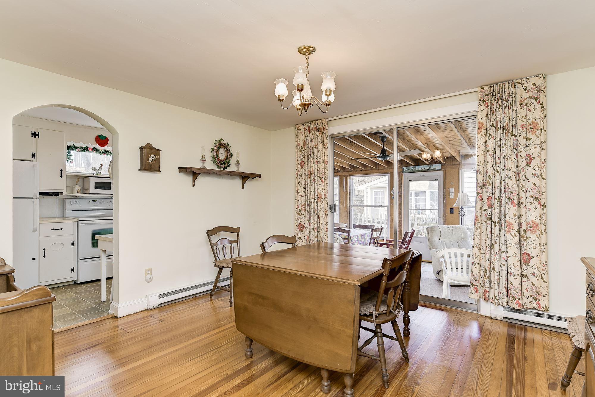 1205 Old Manchester Road Westminster, MD 21157 - Photo 4 of 28 Dining Room