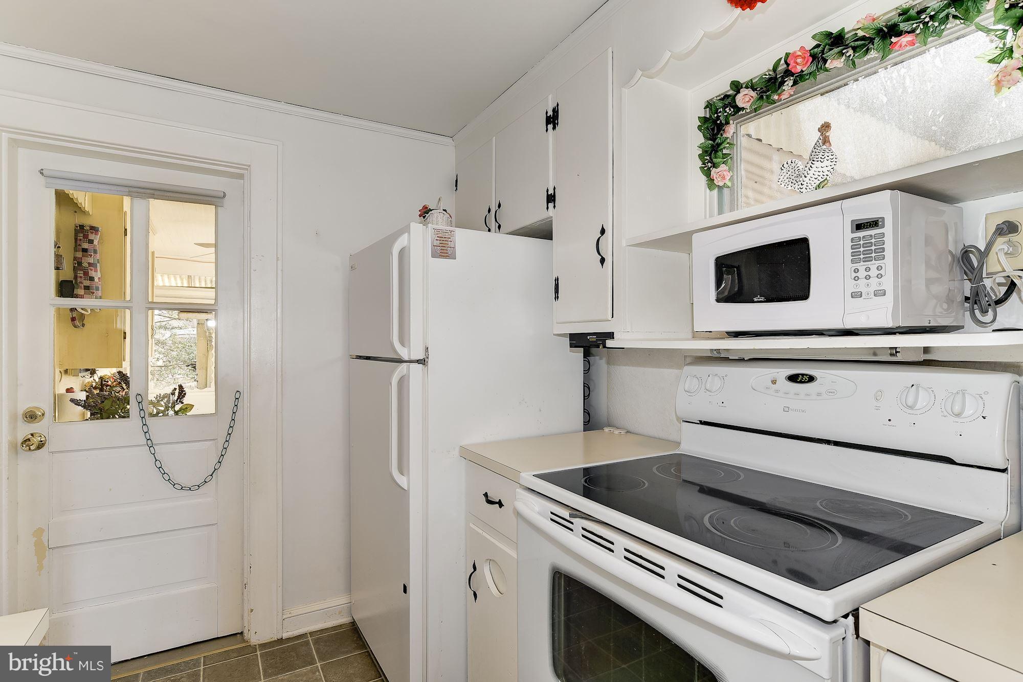 1205 Old Manchester Road Westminster, MD 21157 - Photo 10 of 28 Kitchen