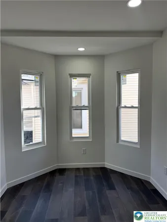 $2,500 | 729 3rd Street, Catasauqua, PA 18032
