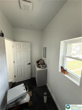 $2,500 | 729 3rd Street, Catasauqua, PA 18032