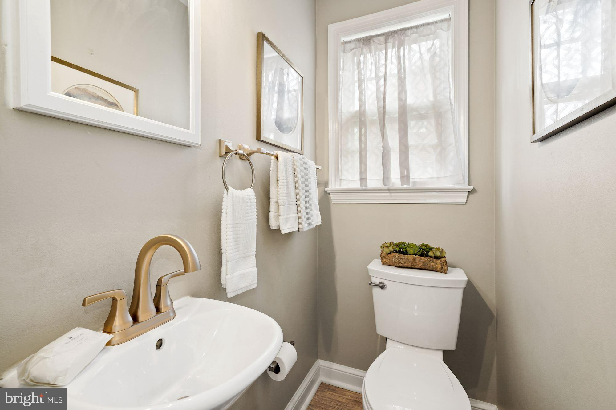 6555 28th Street North Arlington, VA 22213 - Photo 16 of 35