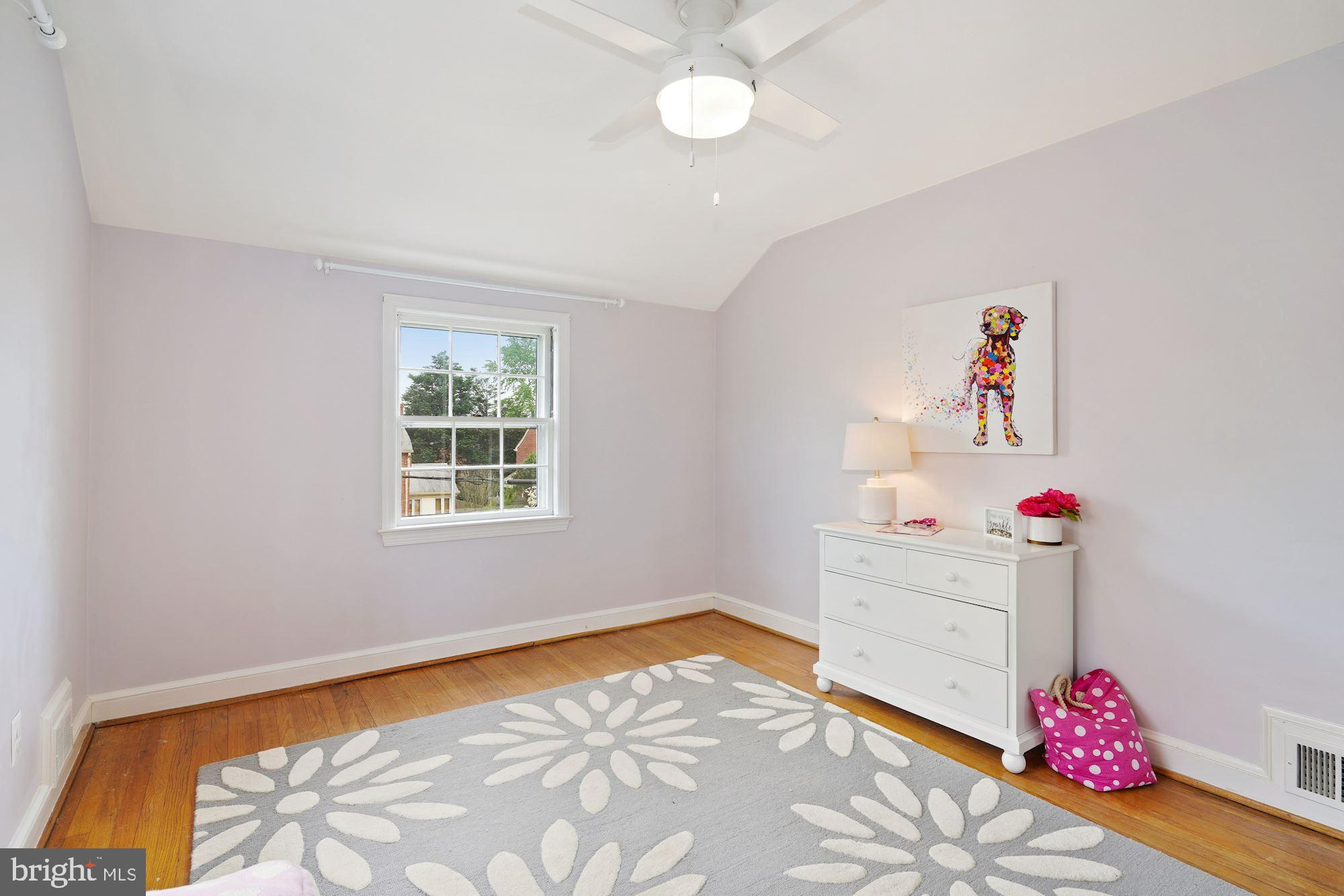 6555 28th Street North Arlington, VA 22213 - Photo 19 of 35