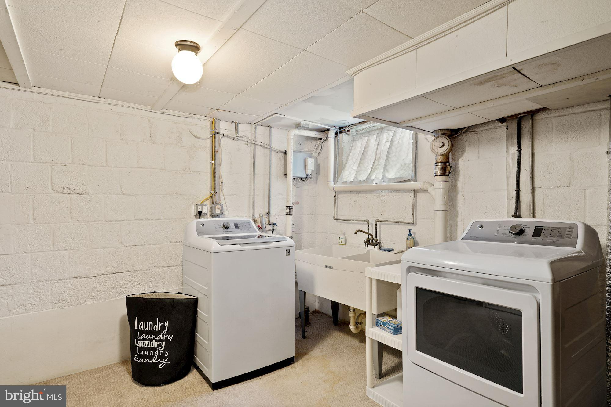 6555 28th Street North Arlington, VA 22213 - Photo 29 of 35