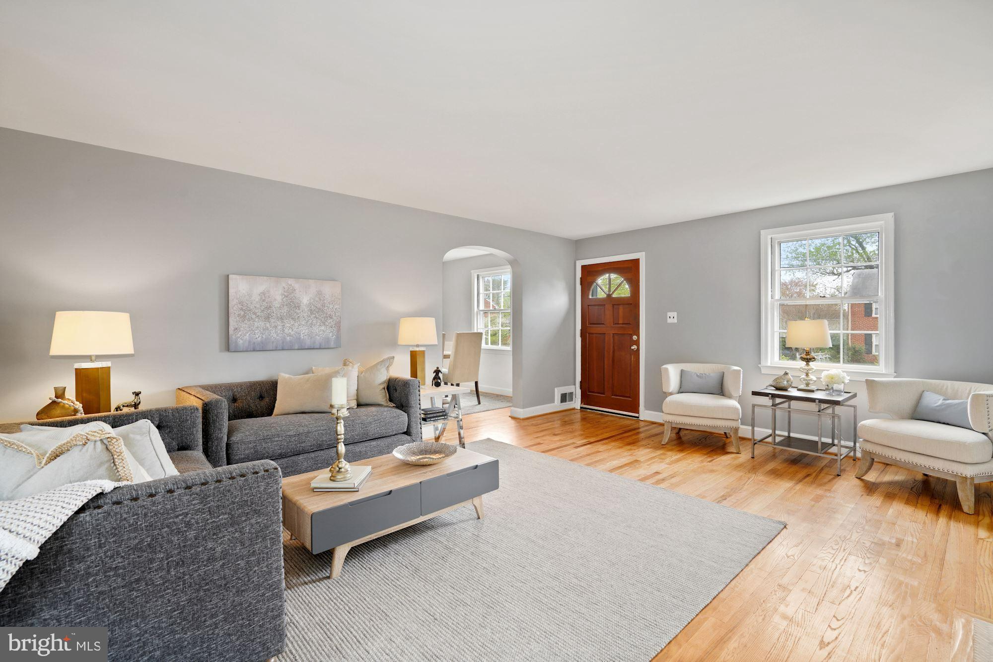 6555 28th Street North Arlington, VA 22213 - Photo 7 of 35