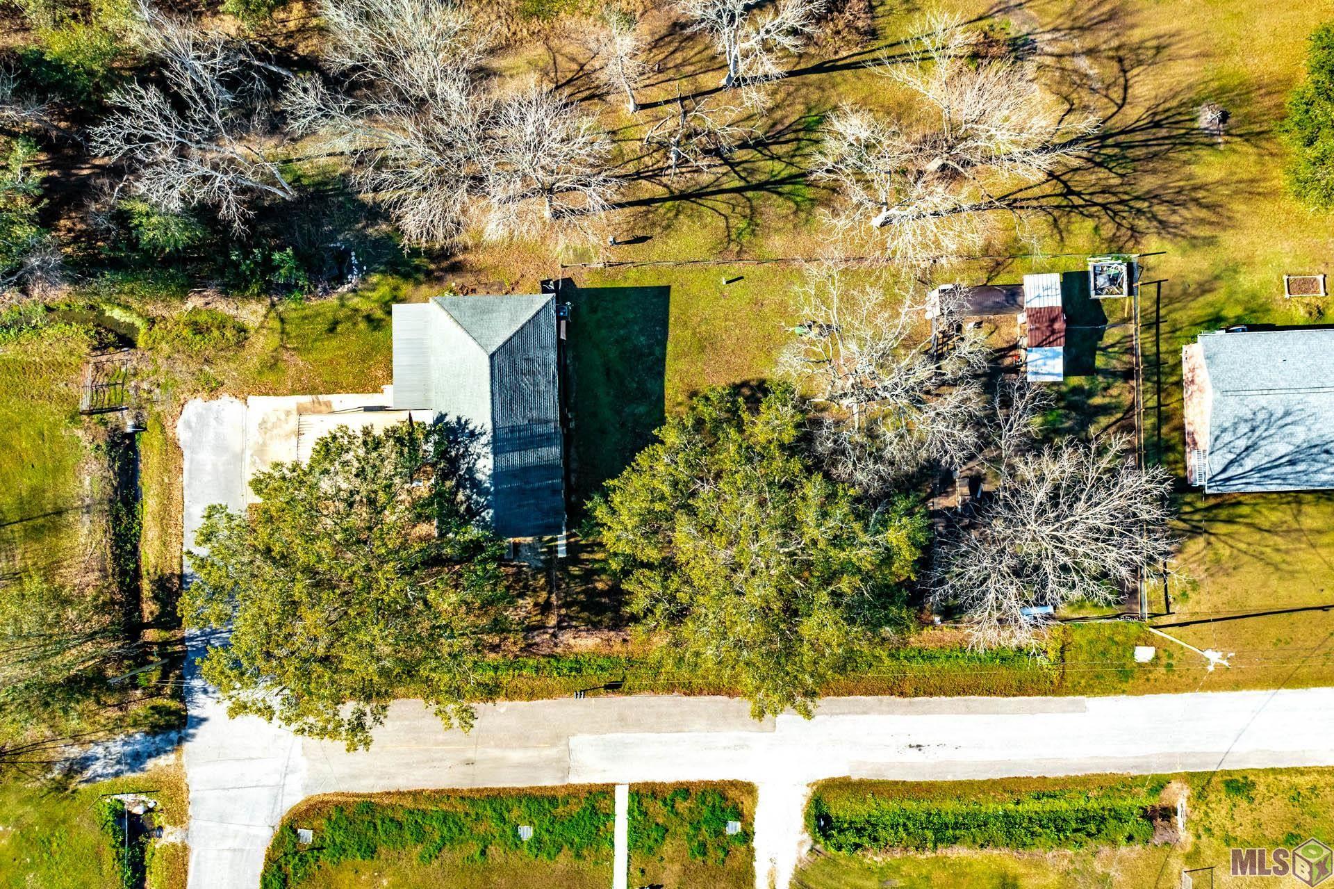 518 St Anthony Street Raceland, LA 70394 - Photo 4 of 13