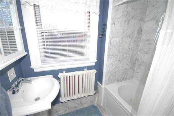 54 Raven Road Lowell, MA 01852 - Photo 25 of 30 Gallery Image 25