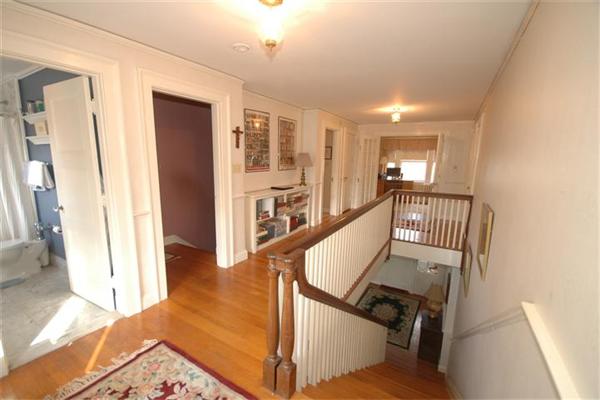 54 Raven Road Lowell, MA 01852 - Photo 26 of 30 Gallery Image 26