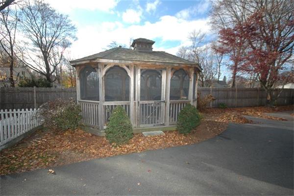 54 Raven Road Lowell, MA 01852 - Photo 30 of 30 Gallery Image 30