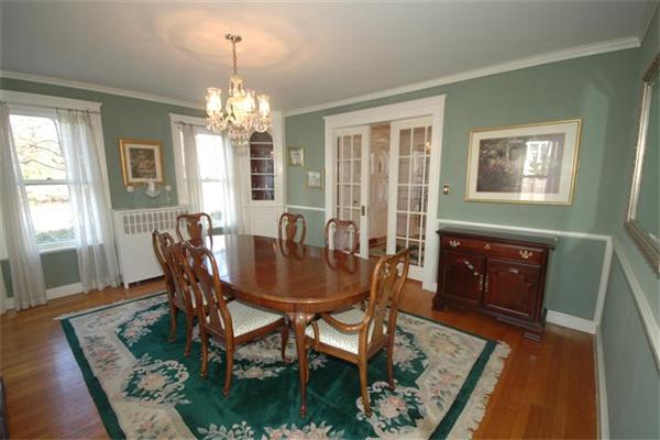 54 Raven Road Lowell, MA 01852 - Photo 8 of 30 Gallery Image 8