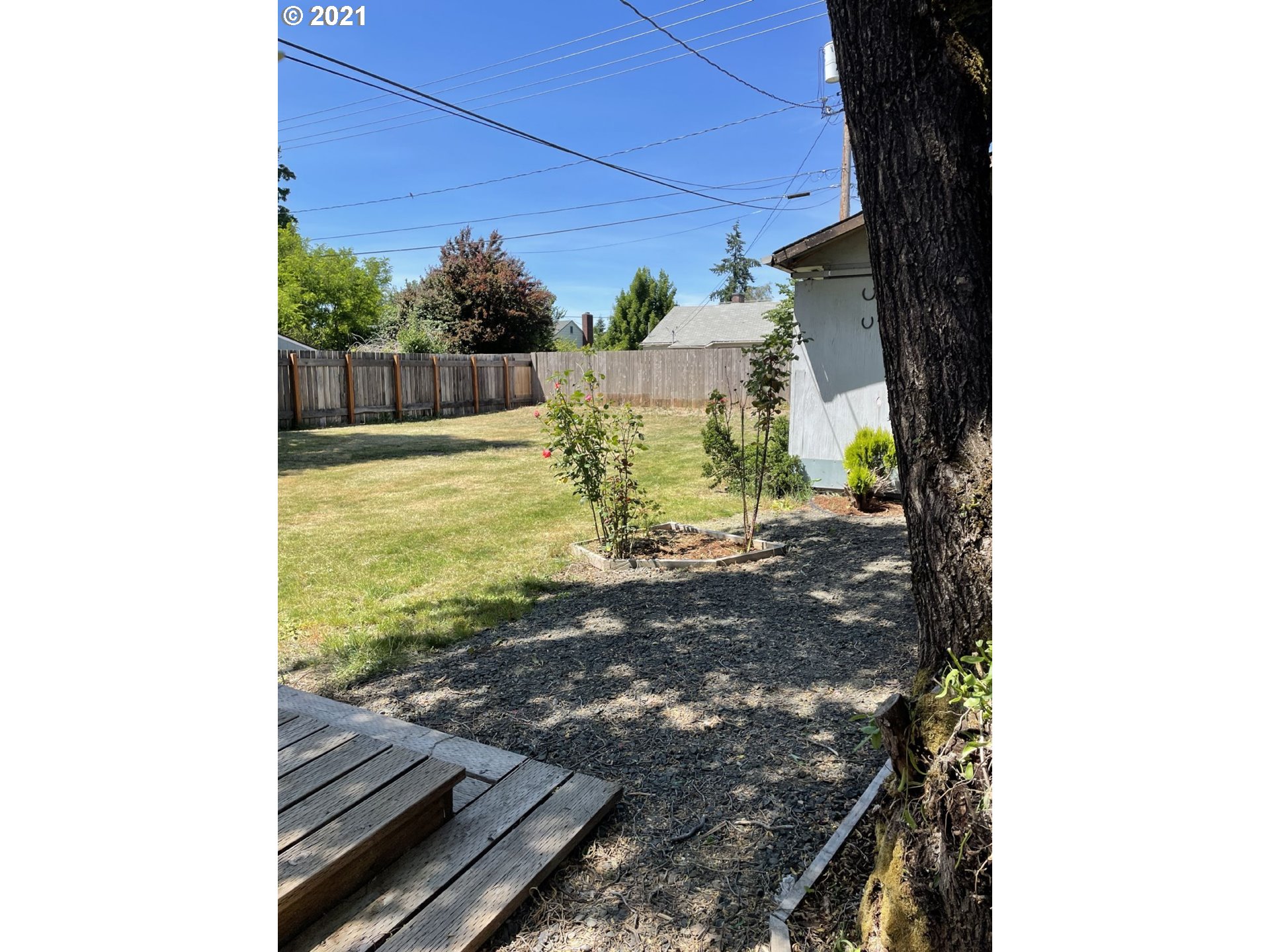 2620 D Street Springfield, OR 97477 - Photo 3 of 10
