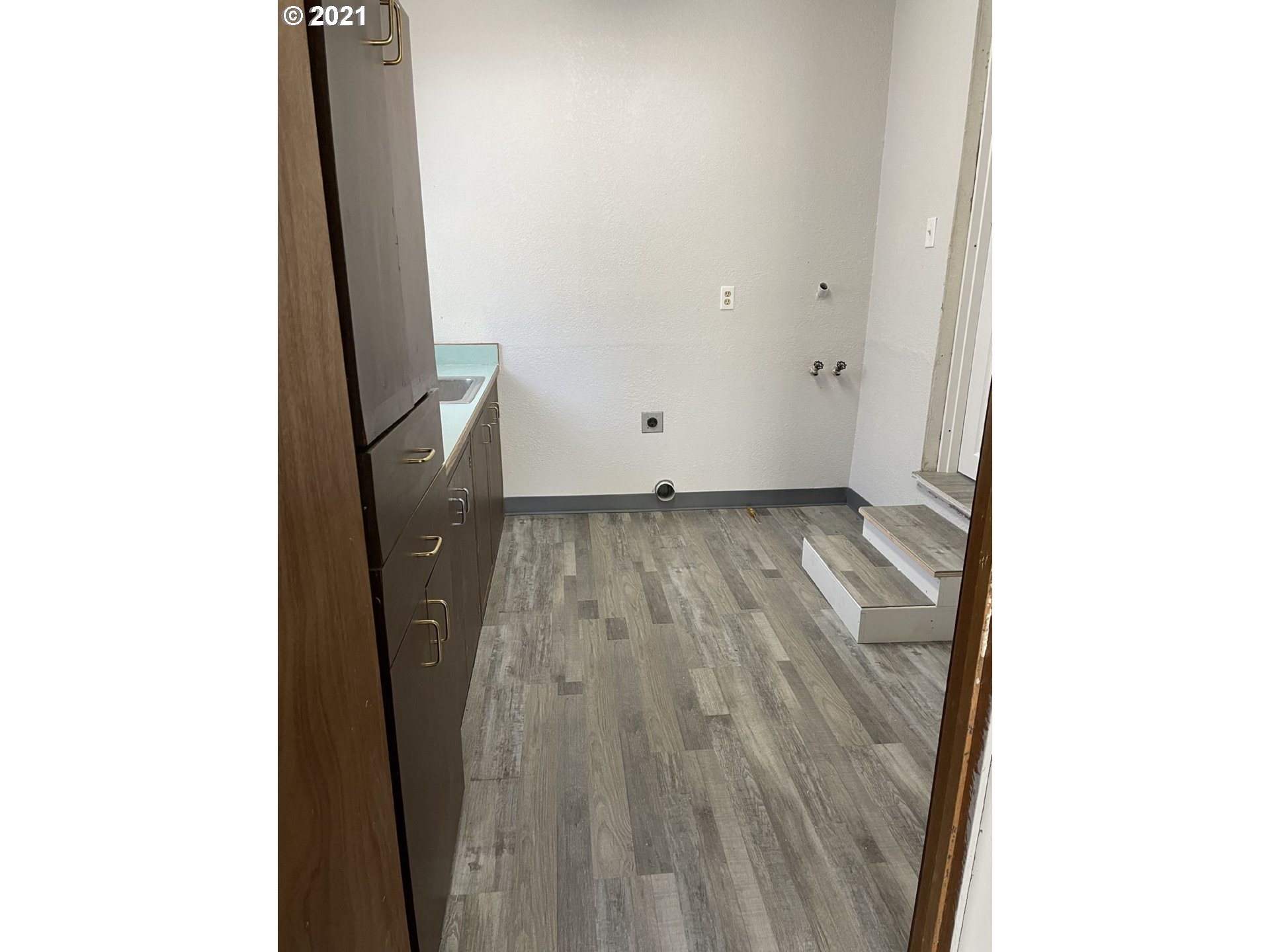 2620 D Street Springfield, OR 97477 - Photo 10 of 10