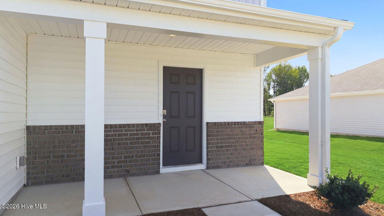 328 Rudy's Court Ayden, NC 28513 - Photo 4 of 35 Gallery Image 4
