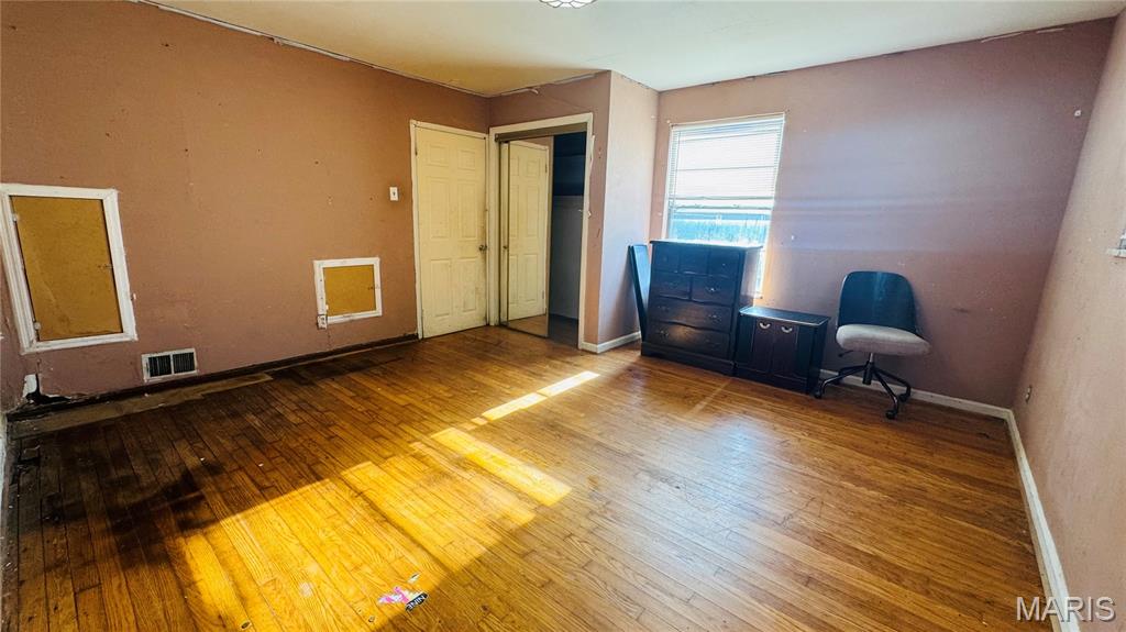 4471 South Spring Avenue St. Louis, MO 63116 - Photo 11 of 31