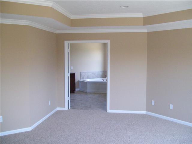 10275 Strongbow Road Fishers, IN 46040 - Photo 18 of 24 Gallery Image 18