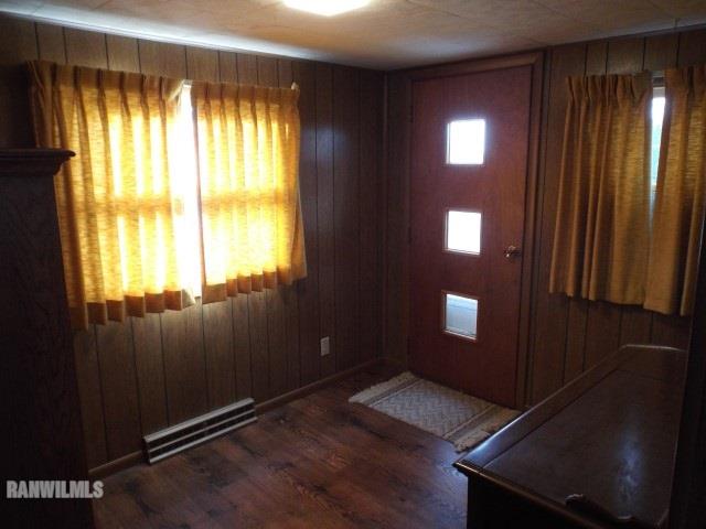 15983 West Cemetery Road Kent, IL 61044 - Photo 8 of 23 a view of an empty room with a window