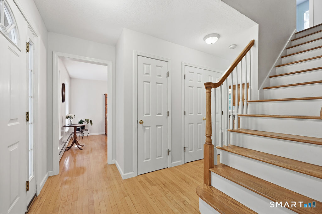 212 Martin Road Hebron, CT 06248 - Photo 6 of 36 Gallery Image 6