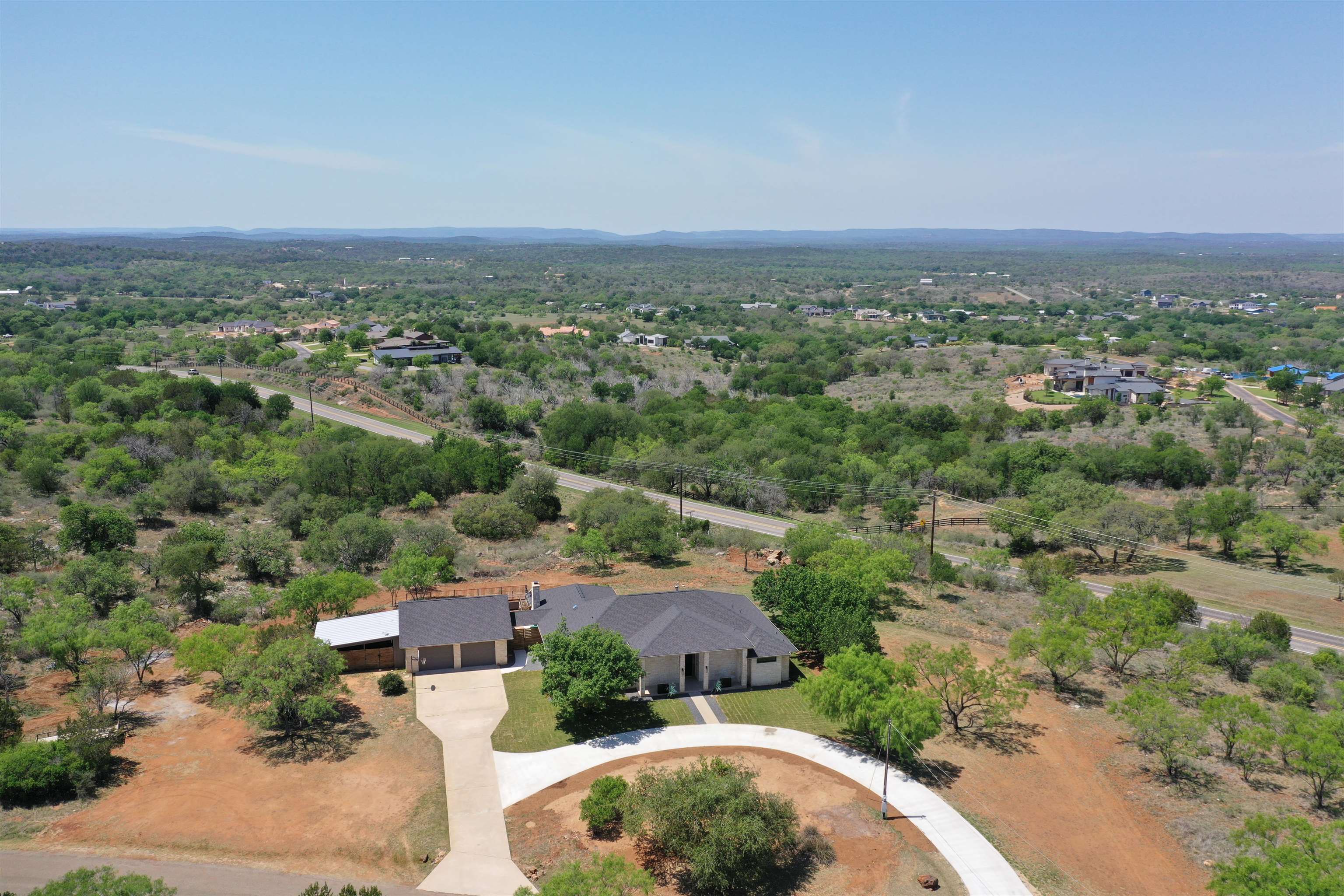 418 The Hills Road Horseshoe Bay, TX 78657 - Photo 2 of 28