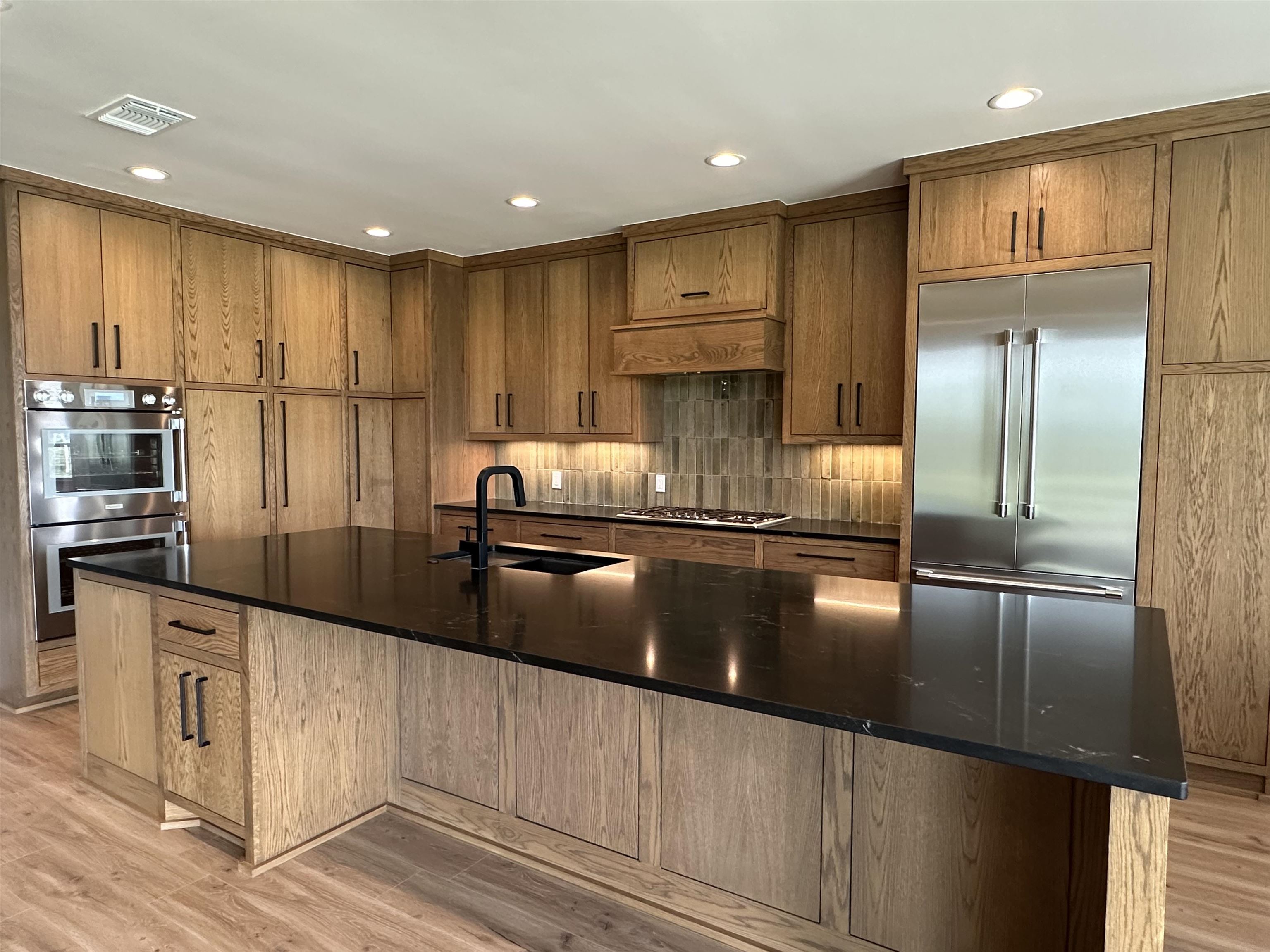 418 The Hills Road Horseshoe Bay, TX 78657 - Photo 9 of 28