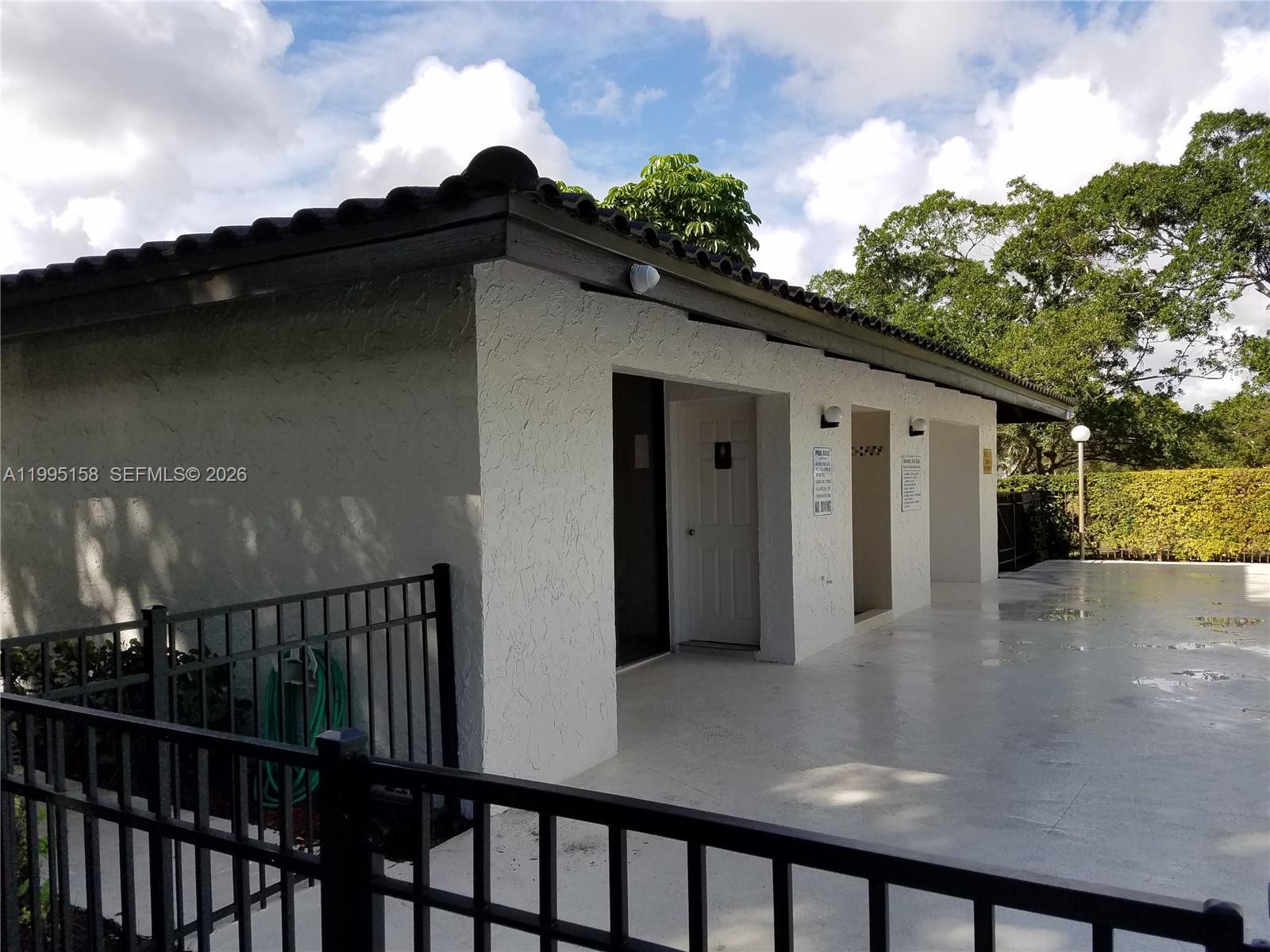6161 Southwest 90th Court, Unit G2 Miami, FL 33173 - Photo 39 of 47 a view of a balcony