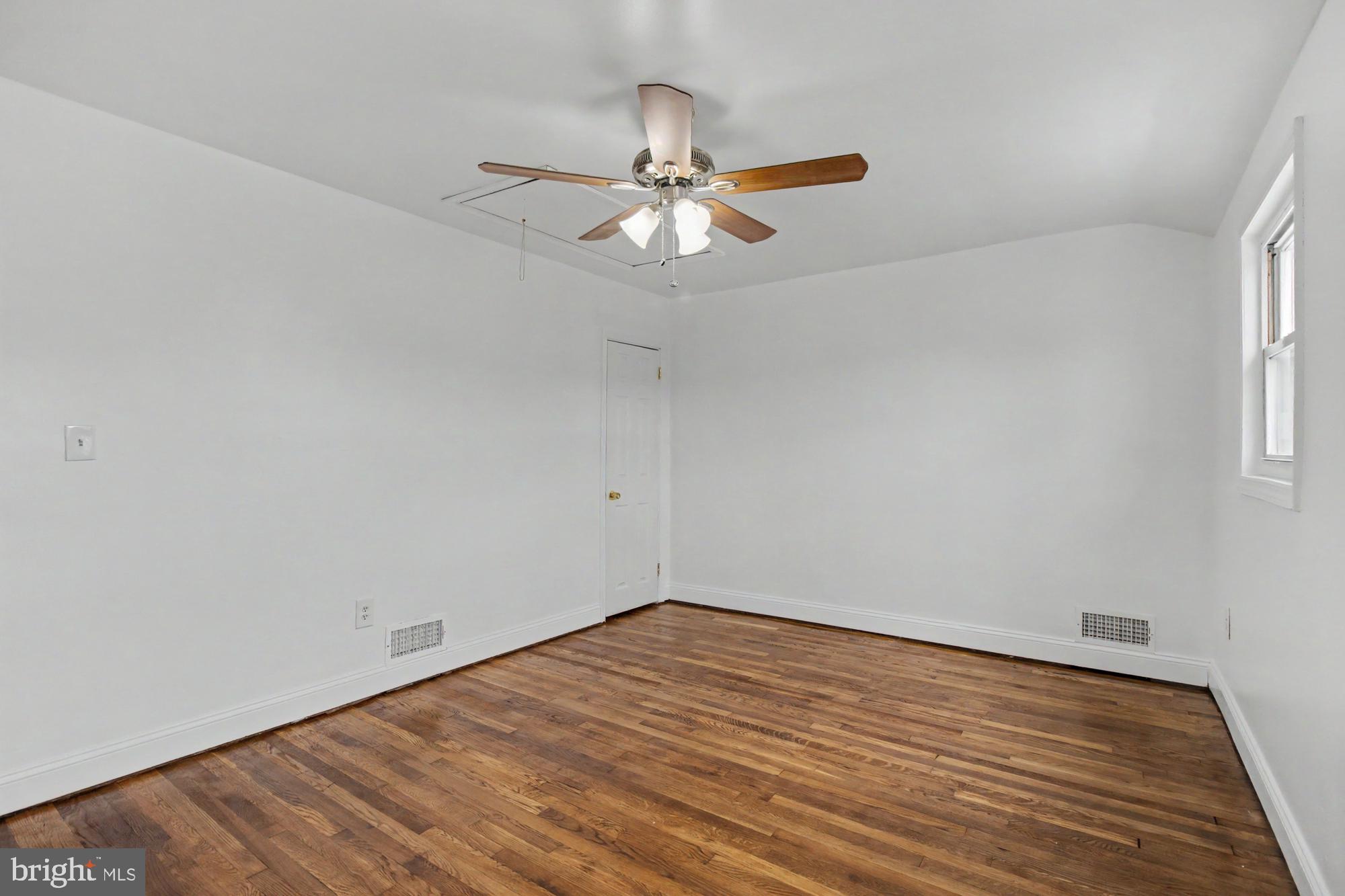 8218 Kavanagh Road Dundalk, MD 21222 - Photo 26 of 39 Bright and airy blank canvas room.