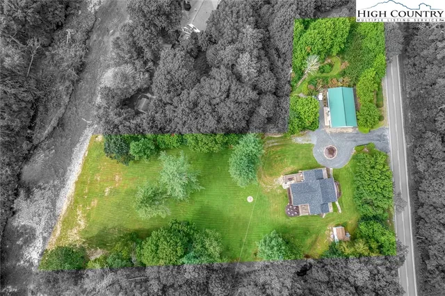 a aerial view of a garden with plants