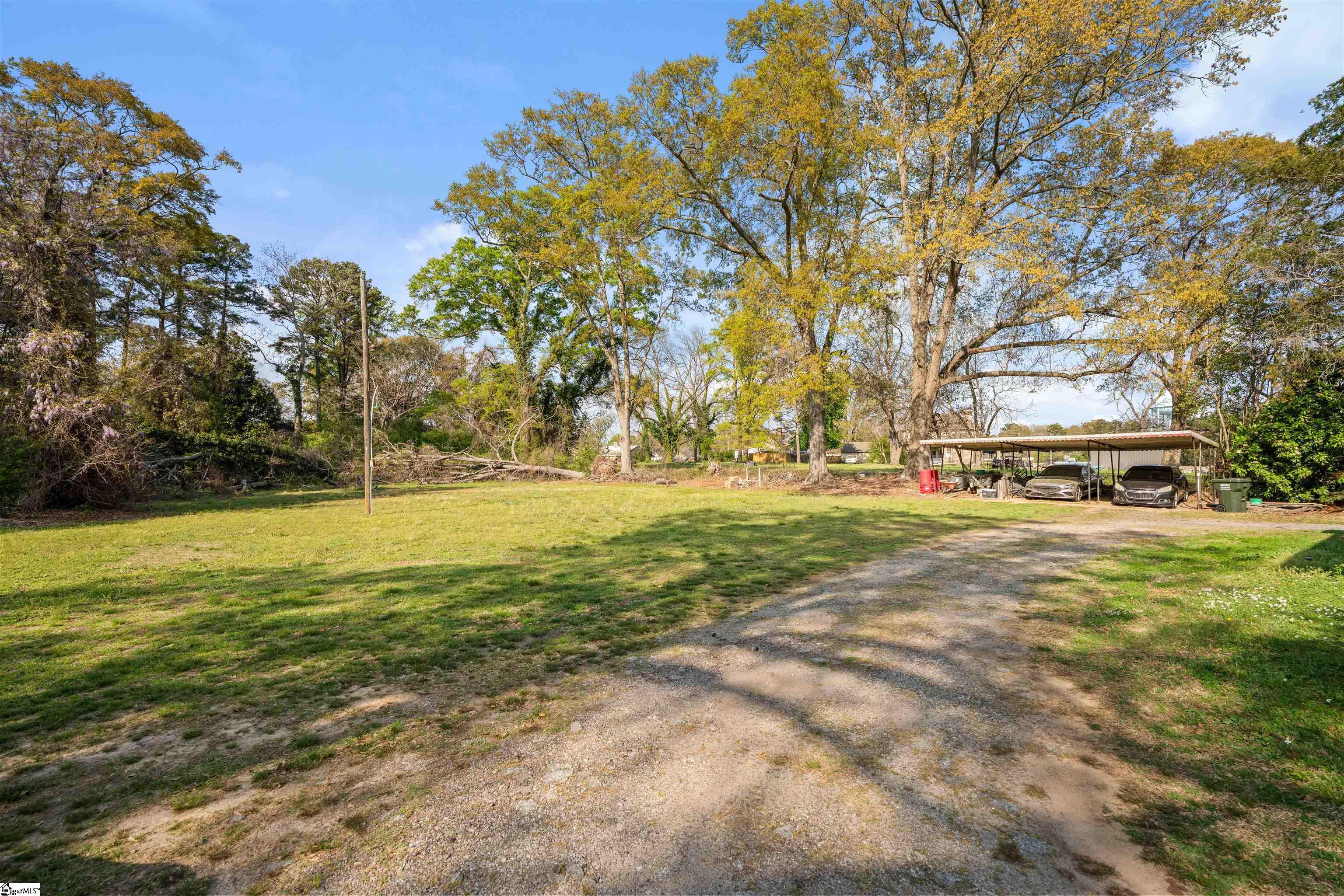 108 West Hampton Avenue Honea Path, SC 29654 - Photo 32 of 34