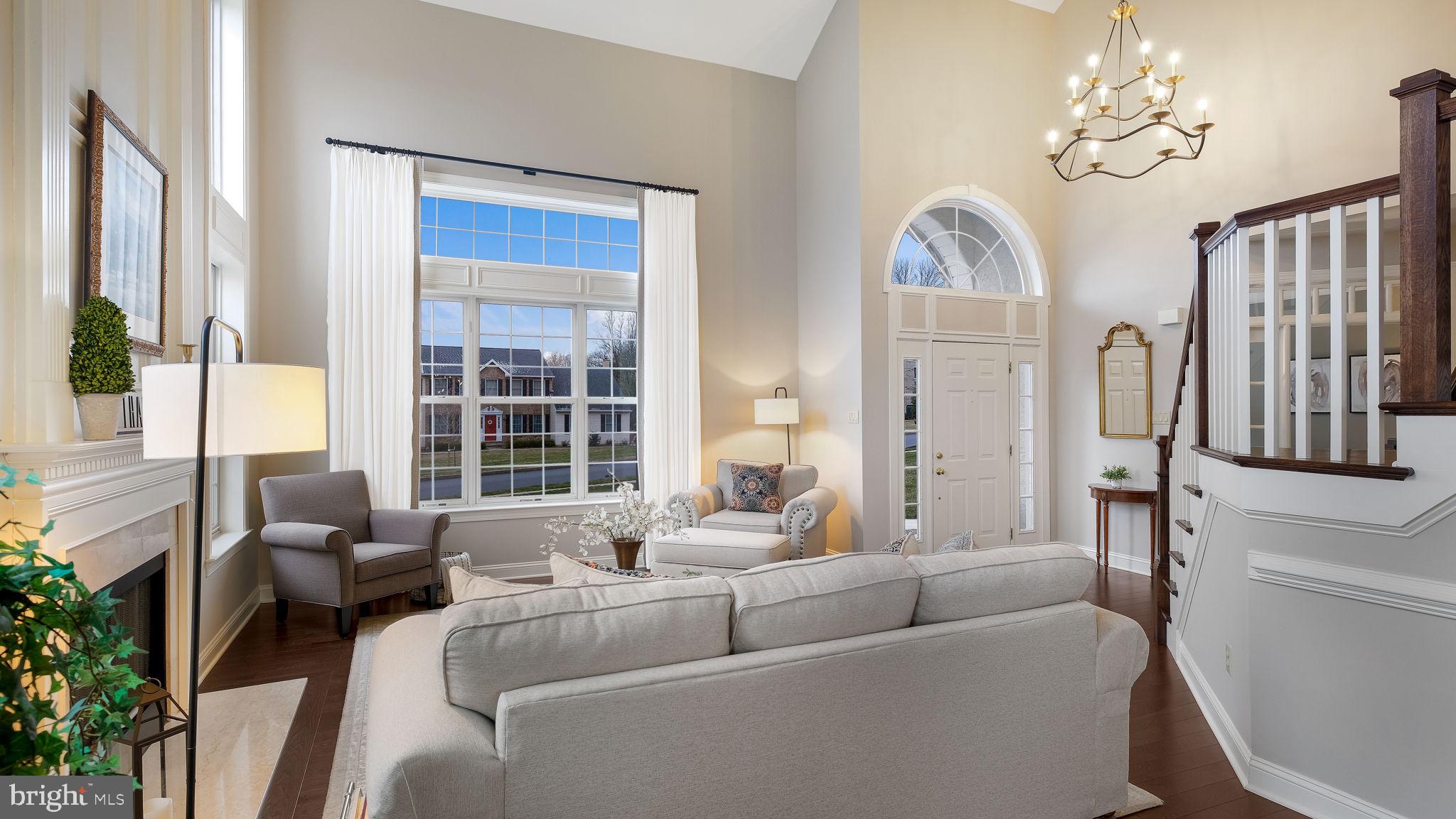 4745 Nottingham Way Doylestown, PA 18902 - Photo 10 of 57