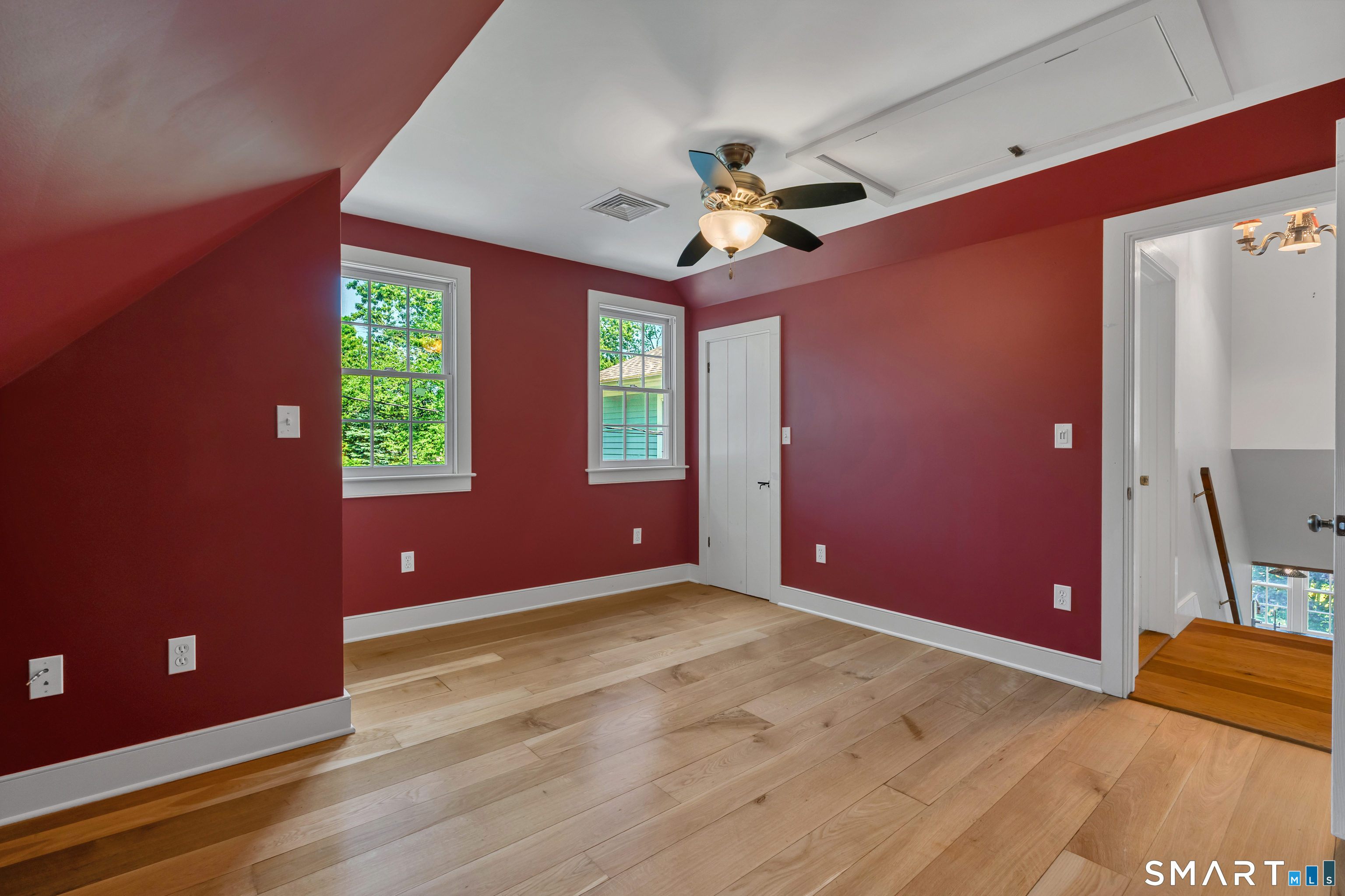 148 Mungertown Road Madison, CT 06443 - Photo 16 of 40 Gallery Image 16