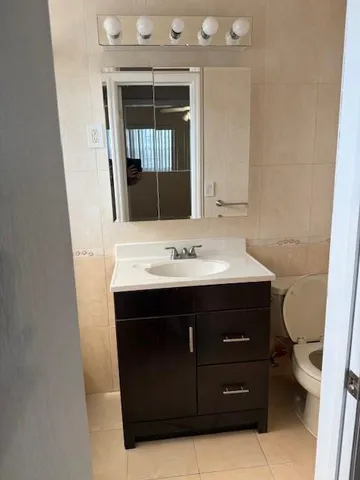 $2,995 | 330 North 65th Way, Hollywood, FL 33024