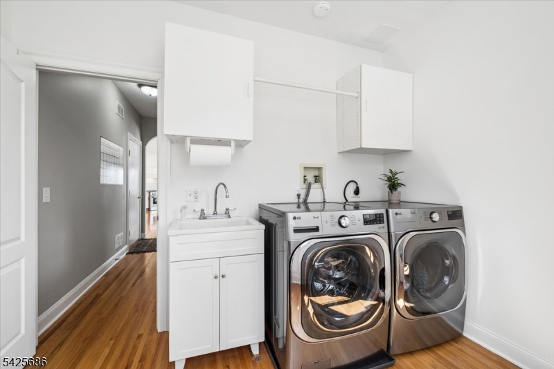 9 Mills Ridge Sparta, NJ 07871 - Photo 20 of 37