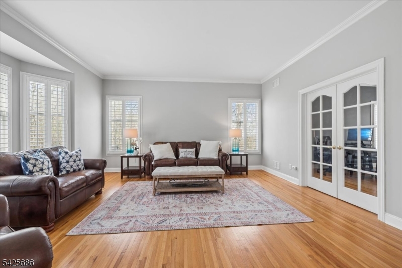 9 Mills Ridge Sparta, NJ 07871 - Photo 7 of 37