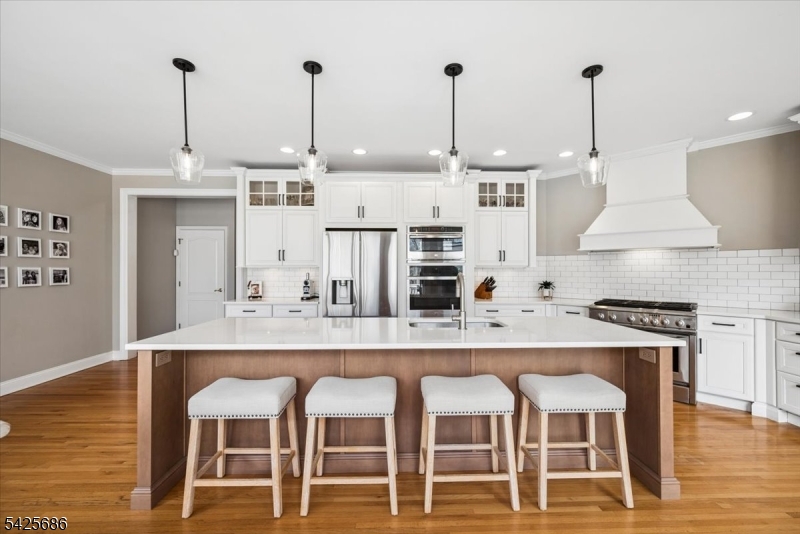 9 Mills Ridge Sparta, NJ 07871 - Photo 10 of 37