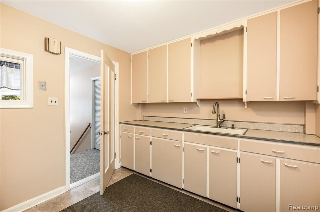 49680 Eight Mile Road Northville, MI 48167 - Photo 40 of 74 Gallery Image 40
