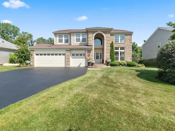 $724,900 | 1225 Mallard Lane, Hoffman Estates, IL 60192