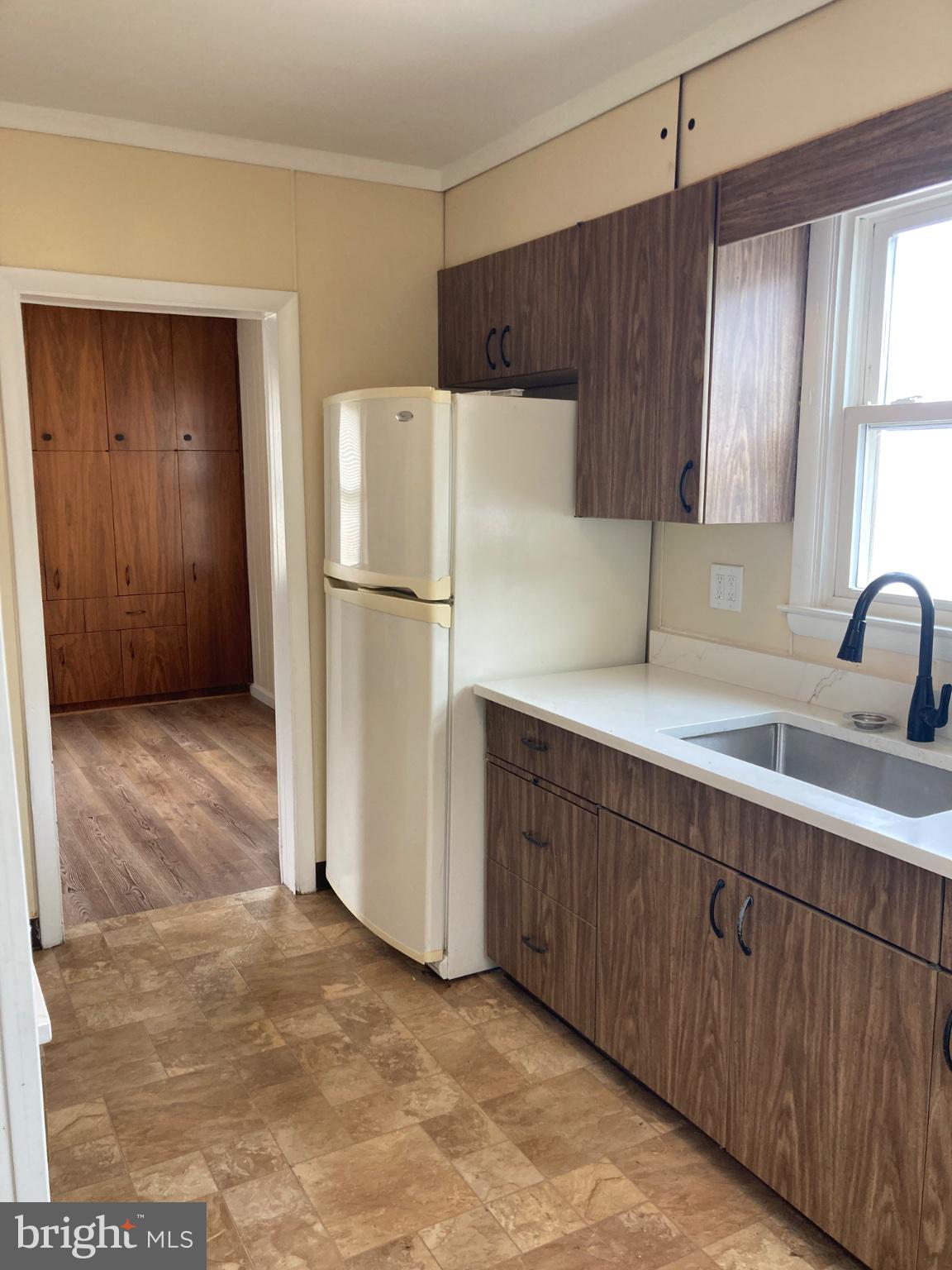 1607 Leslie Road Dundalk, MD 21222 - Photo 25 of 37 Kitchen