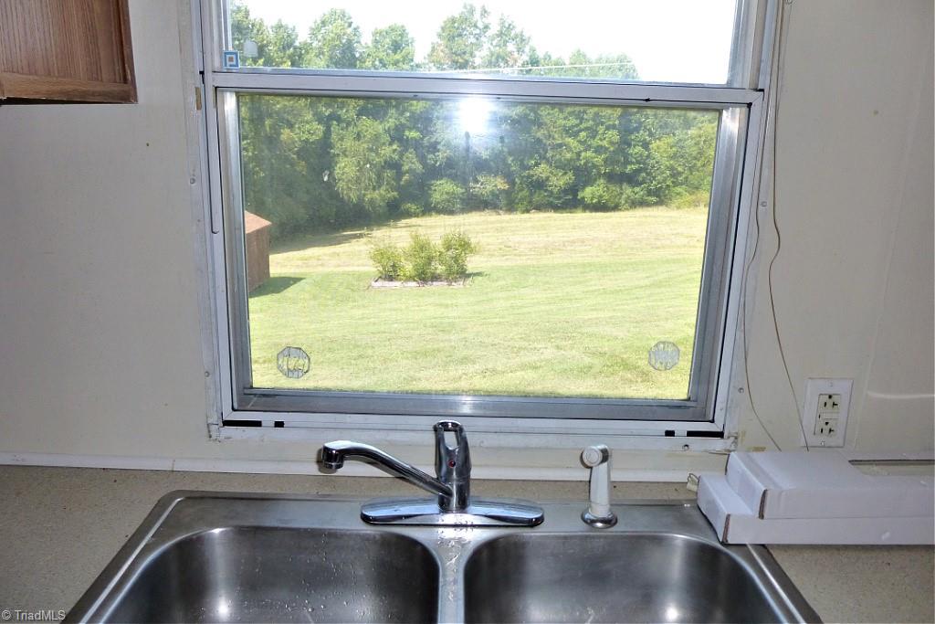 1325 Pell Road Westfield, NC 27053 - Photo 4 of 21 Gallery Image 4