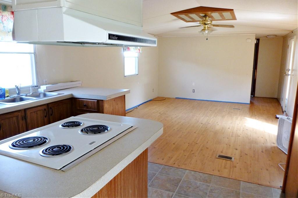 1325 Pell Road Westfield, NC 27053 - Photo 6 of 21 Gallery Image 6