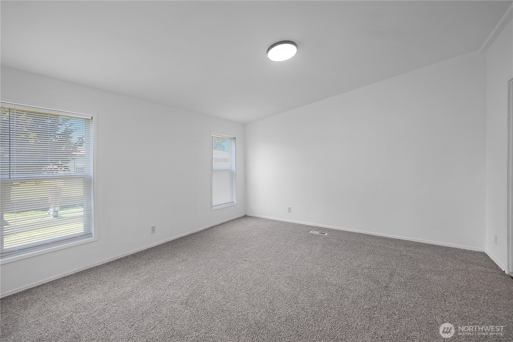 8915 Wilkensen Road Southeast, Unit 9A Yelm, WA 98597 - Photo 16 of 23