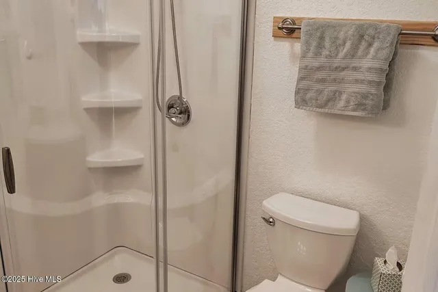 $595,000 | 703 Suffolk Street, Kill Devil Hills, NC 27948