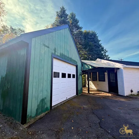 $239,000 | 76 Falvey Street, Bangor, ME 04401