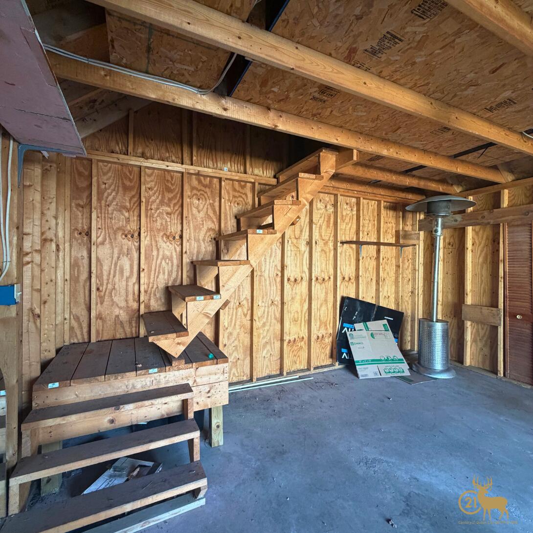 76 Falvey Street Bangor, ME 04401 - Photo 14 of 33 9