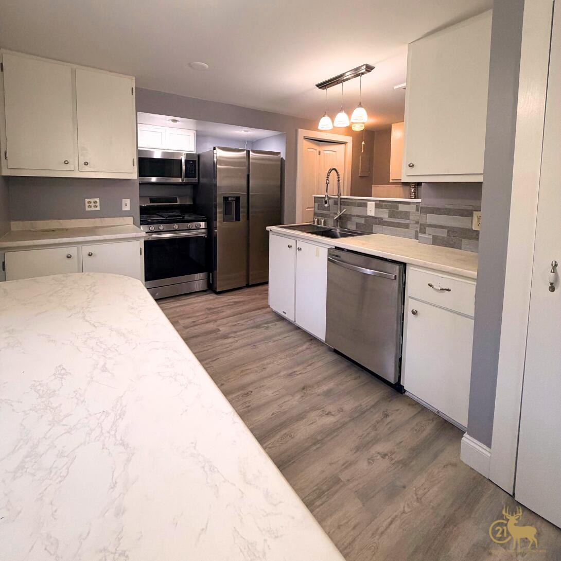 76 Falvey Street Bangor, ME 04401 - Photo 17 of 33 38