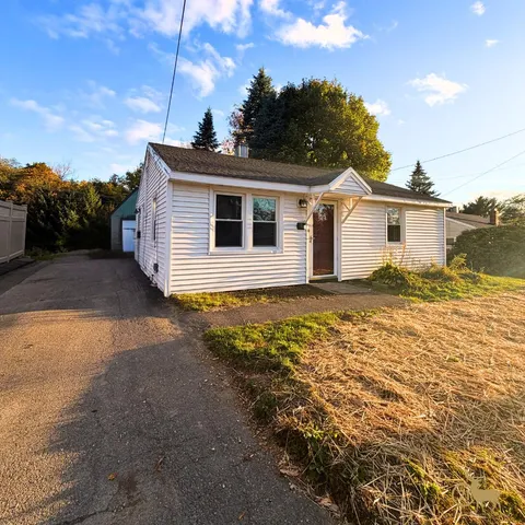 $239,000 | 76 Falvey Street, Bangor, ME 04401