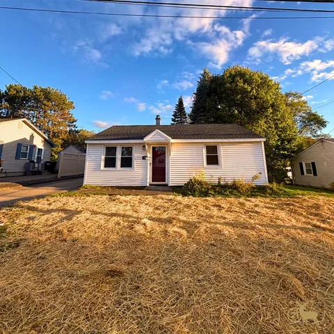 $239,000 | 76 Falvey Street, Bangor, ME 04401