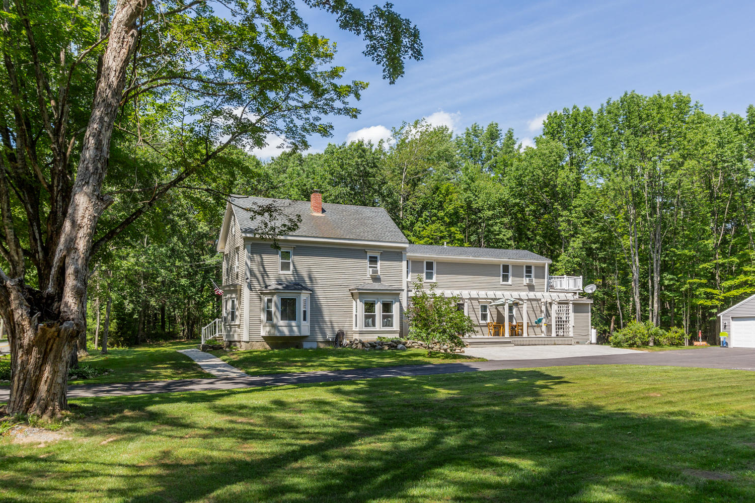 91 Lincoln Road Saco, ME 04072 - Photo 4 of 52 20190716rf-71004
