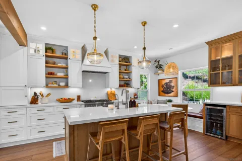 $2,495,000 | 2712 Cazadero Drive, Carlsbad, CA 92009