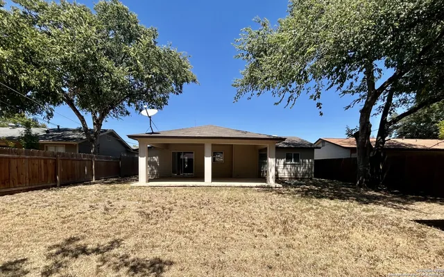 $1,495 | 4102 Judivan, San Antonio, TX 78218